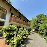 Oeko-park Panzio, Es Rendezvenykoezpont 3*