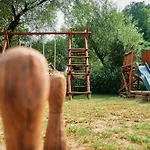 Oeko-park Panzio, Es Rendezvenykoezpont Holiday park