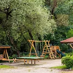 Oeko-park Panzio, Es Rendezvenykoezpont Holiday park