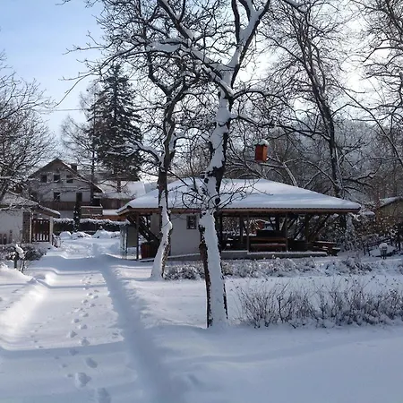Oeko-park Panzio, Es Rendezvenykoezpont Holiday park