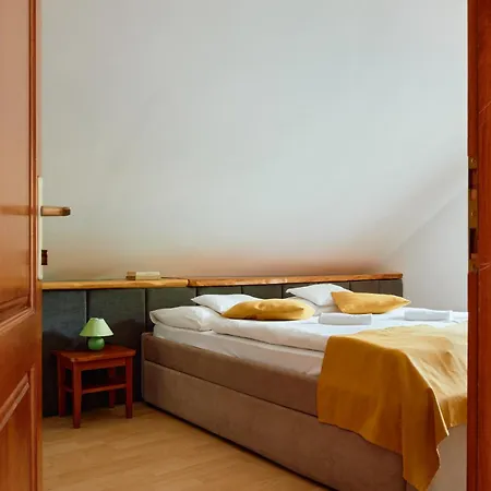 Holiday park Oeko-park Panzio, Es Rendezvenykoezpont Szarvasko