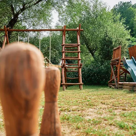 Oeko-park Panzio, Es Rendezvenykoezpont Holiday park