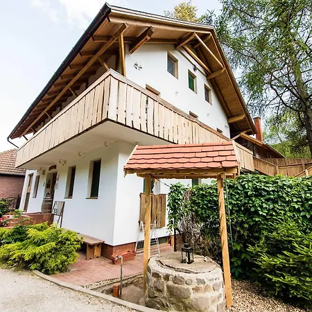 База отдыха Oeko-park Panzio, Es Rendezvenykoezpont