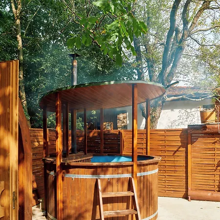 Ferienpark Oeko-park Panzio, Es Rendezvenykoezpont